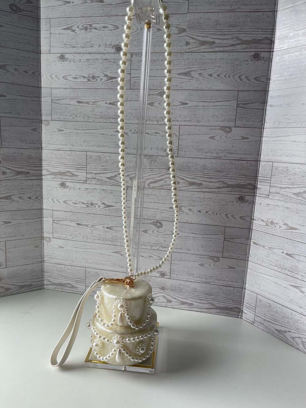 Acrylic Wedding Cake Shaped Pearl Embellished Evening Clutch Handbag